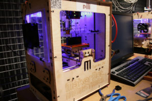 El Taller de construcción de una impresora 3D ha involucrado a 50 estudiantes