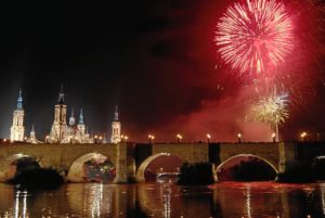 Quedan pocas horas para Nochevieja y cada uno se prepara para vivirla a su manera.