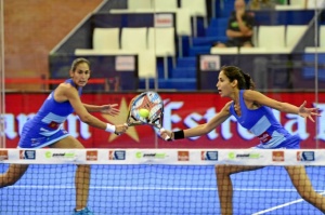 Las hermanas Sánchez han sido reconocidas como mejores deportistas por la Federación Aragonesa de Pádel