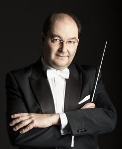 Miquel Rodrigo, director de la Orquesta Sinfónica del Conservatorio Superior de Música de Aragón.