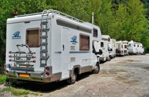 Los estafadores ofrecían autocaravanas de segunda mano por Internet.