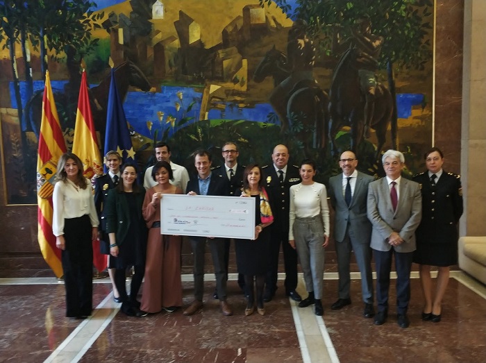 La Fundación La Caridad recibe la recaudación de la IV Carrera contra el maltrato