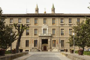 Jornada de puertas abiertas en el edificio Pignatelli con motivo del Día de la Constitución.