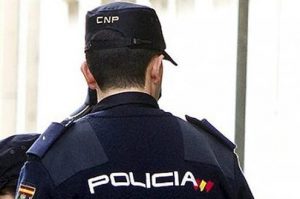 Detenidos en Zaragoza figen ser padre e hijo para obtener la nacionalidad