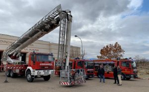 Los bomberos de la Diputación de Zaragoza ya disponen de tres nuevos vehículos.