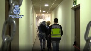 Detienen en Zaragoza a uno de los responsables de explotar sexualmente a 200 mujeres