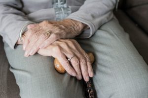 Detenidas por retener a una anciana contra su voluntad en un piso de Zaragoza