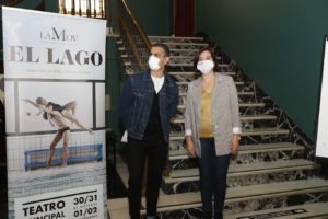 La compañía lamov estrena en el Teatro Principal el espectáculo “El Lago”