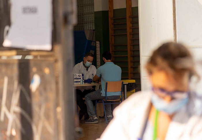 Solo 6 de los 50 PCR realizados en la escuela infantil de Tarazona dan positivo