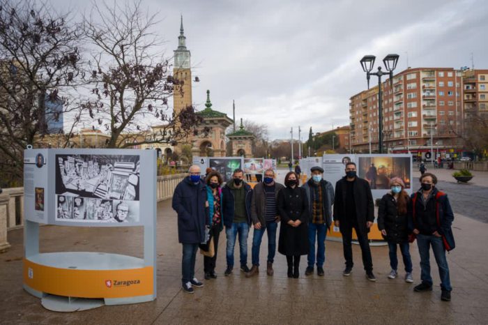 La vía pública vuelve a ser una sala de exposiciones con el cómic