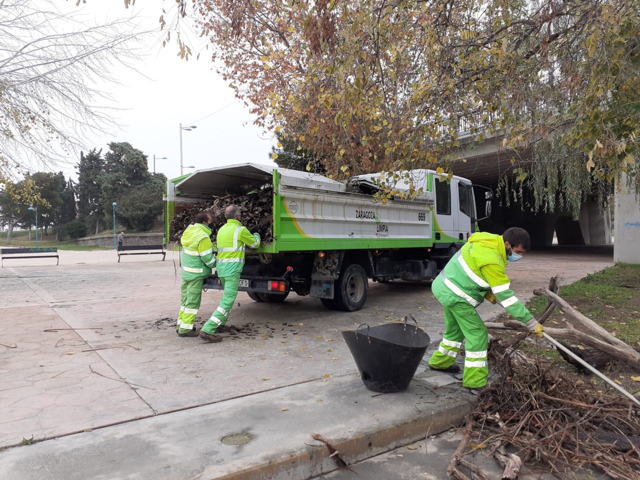 2021-12-17 Crecida Ebro Trabajos