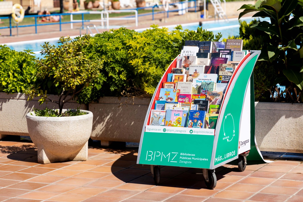 2022-07-02 Libros para bañistas - Piscinas municipales