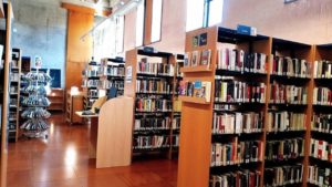 2022-07-04 Biblioteca