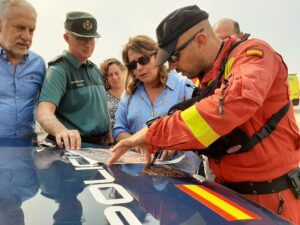 2022-08-14 Serrano en el puesto de mando de Alberta - Incendio Forestal